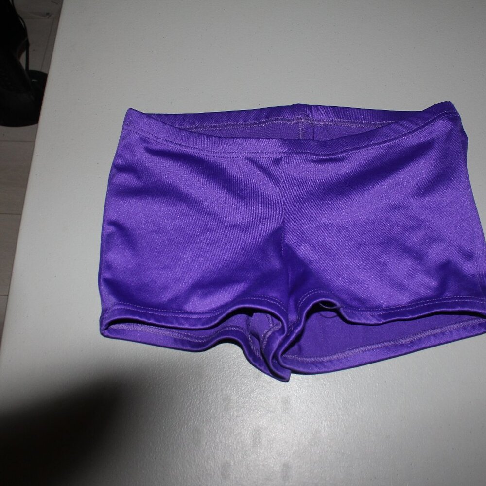 Purple Axis Dance Shorts Size Medium New